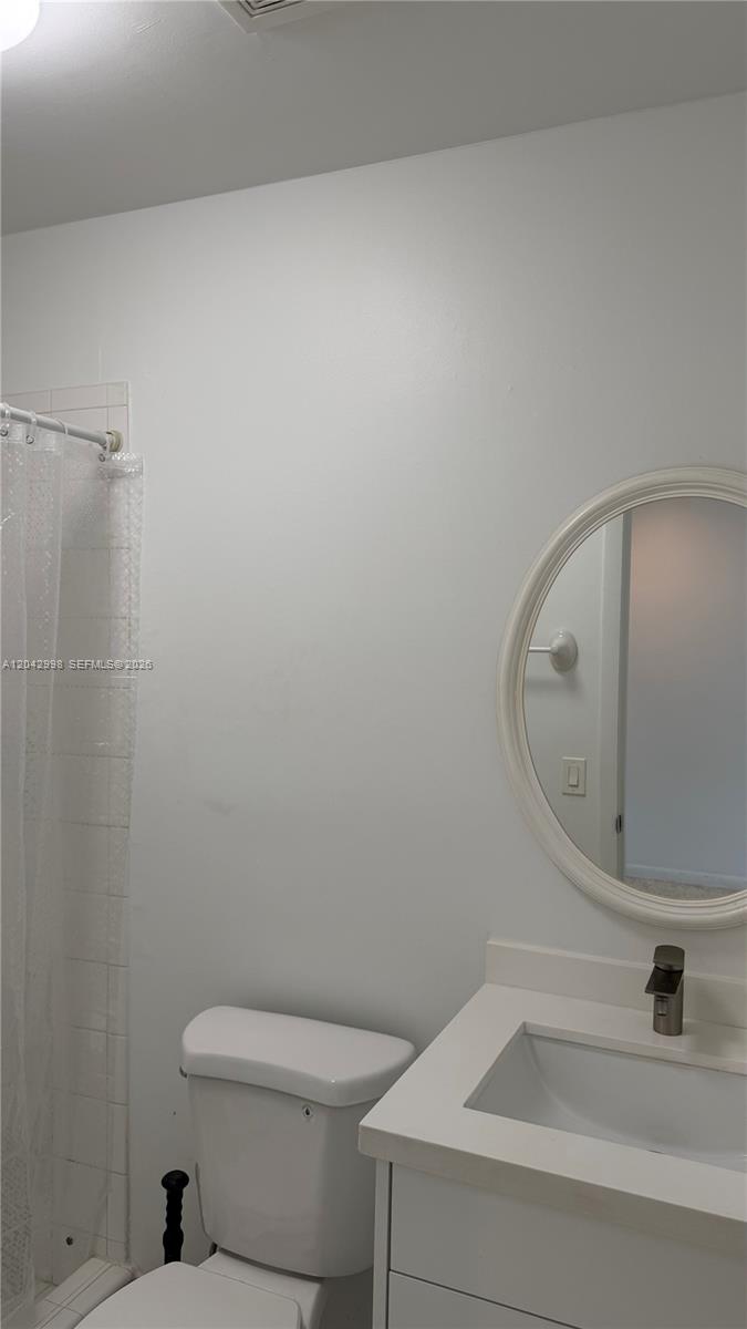 612 Nw 43rd Court 0 Property Photo 12