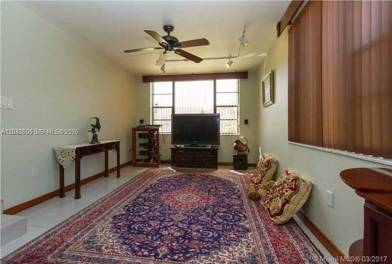 5931 Sw 46th Street Property Photo 14