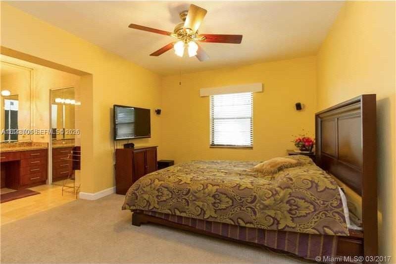 5931 Sw 46th Street Property Photo 15