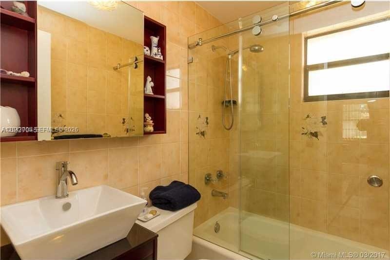 5931 Sw 46th Street Property Photo 22