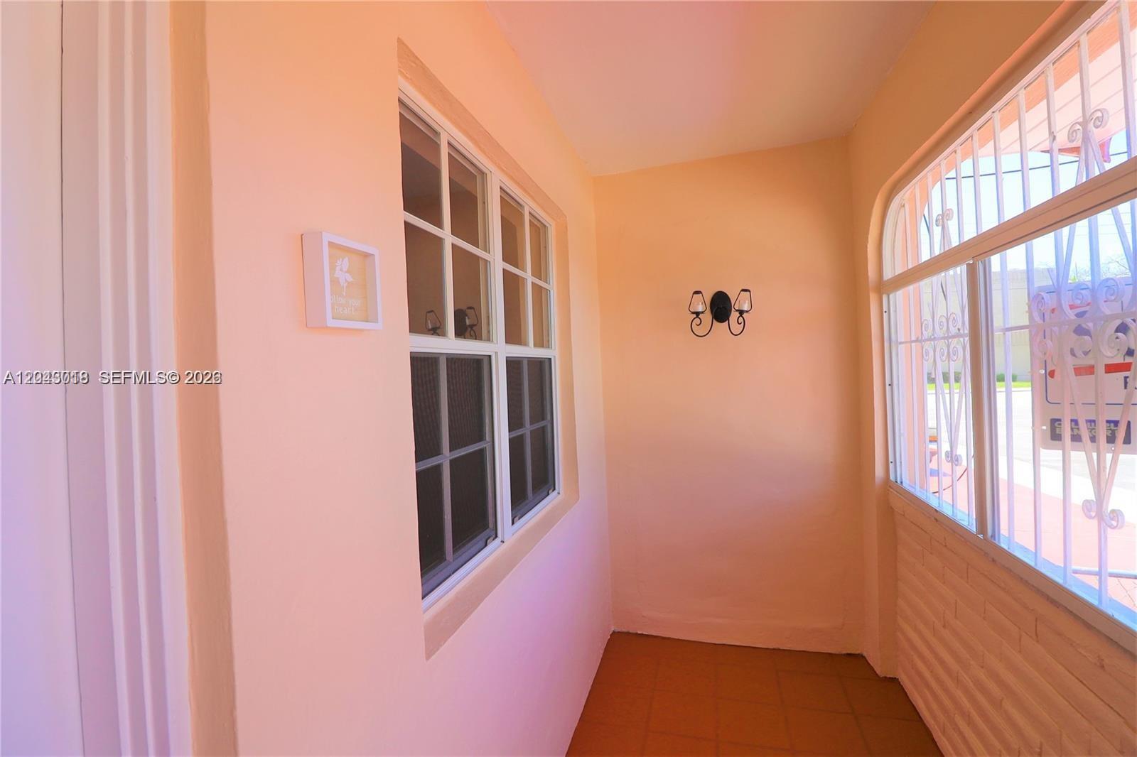 1698 Sw 20th Street 01 Property Photo 5