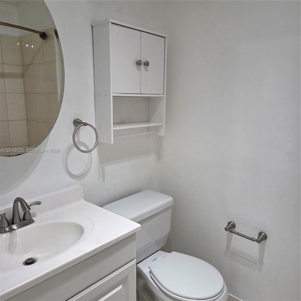 8905 Nw 28th Drive B Property Photo 15