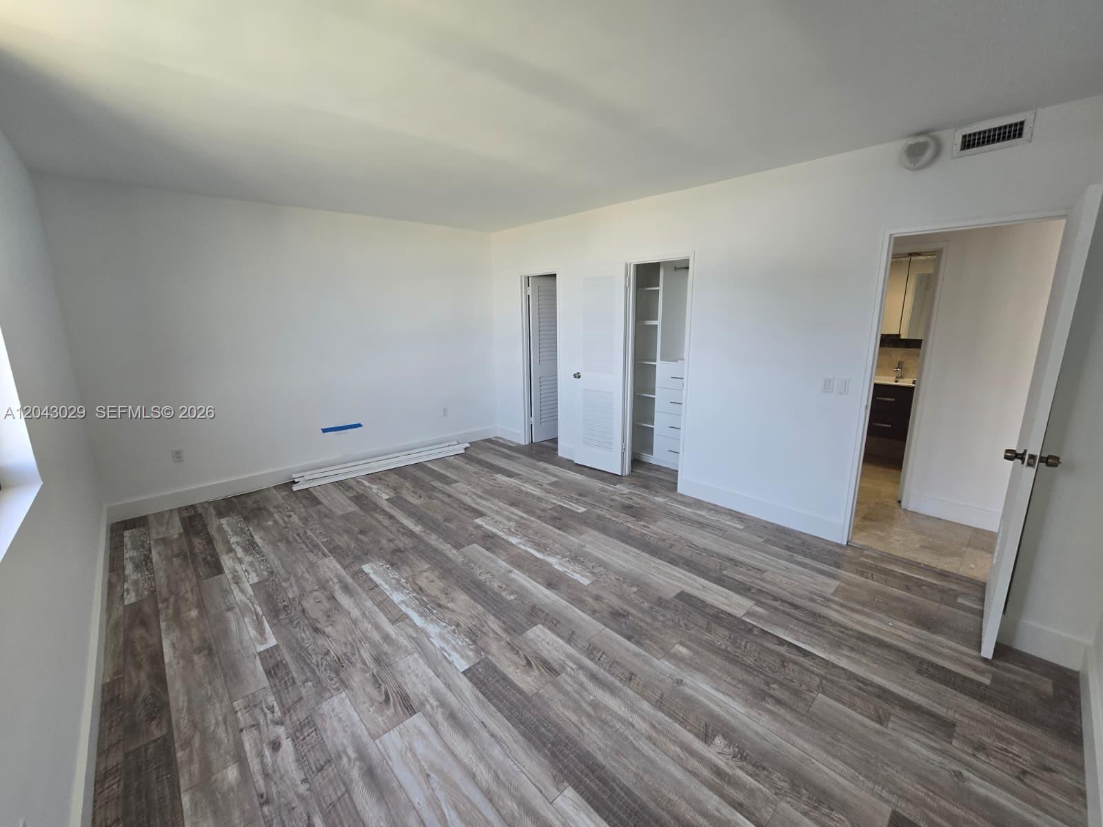 A12043029 Property Photo 10