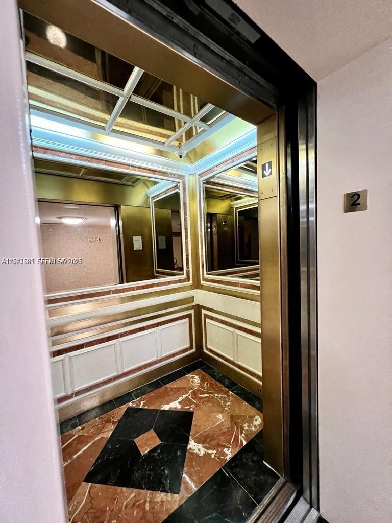 2030 S Ocean Drive 211 Property Photo 18