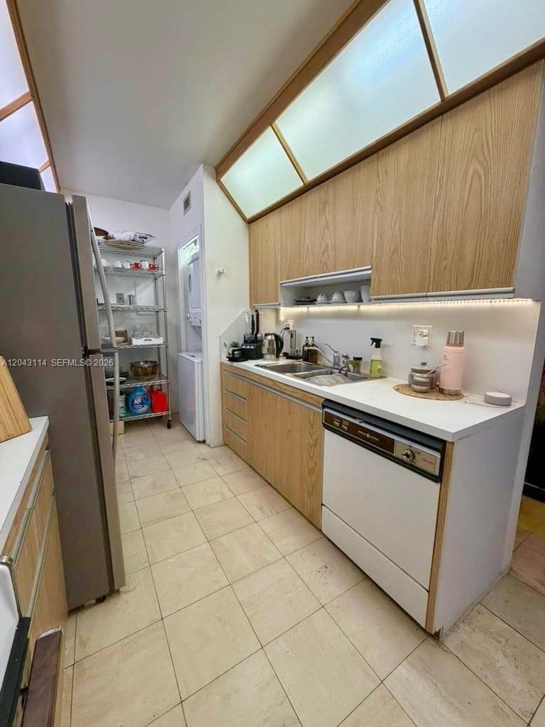 19667 Turnberry Way 12c Property Photo 7