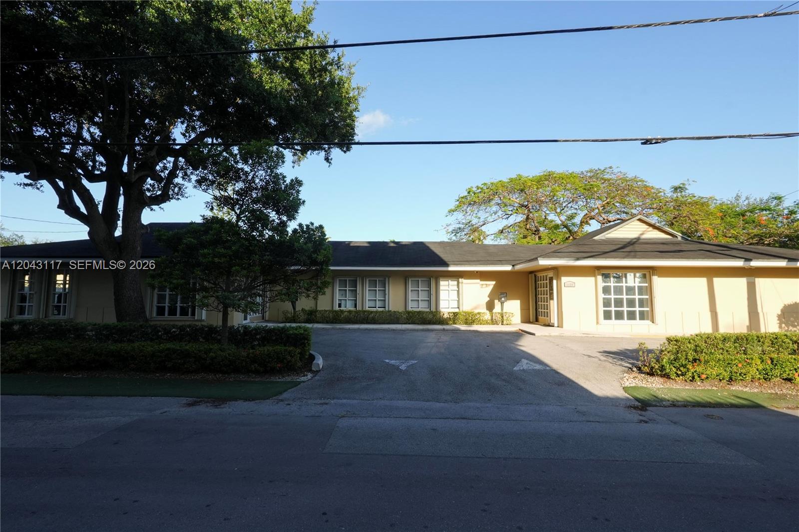 8125 Sw 120th Street Property Photo 1