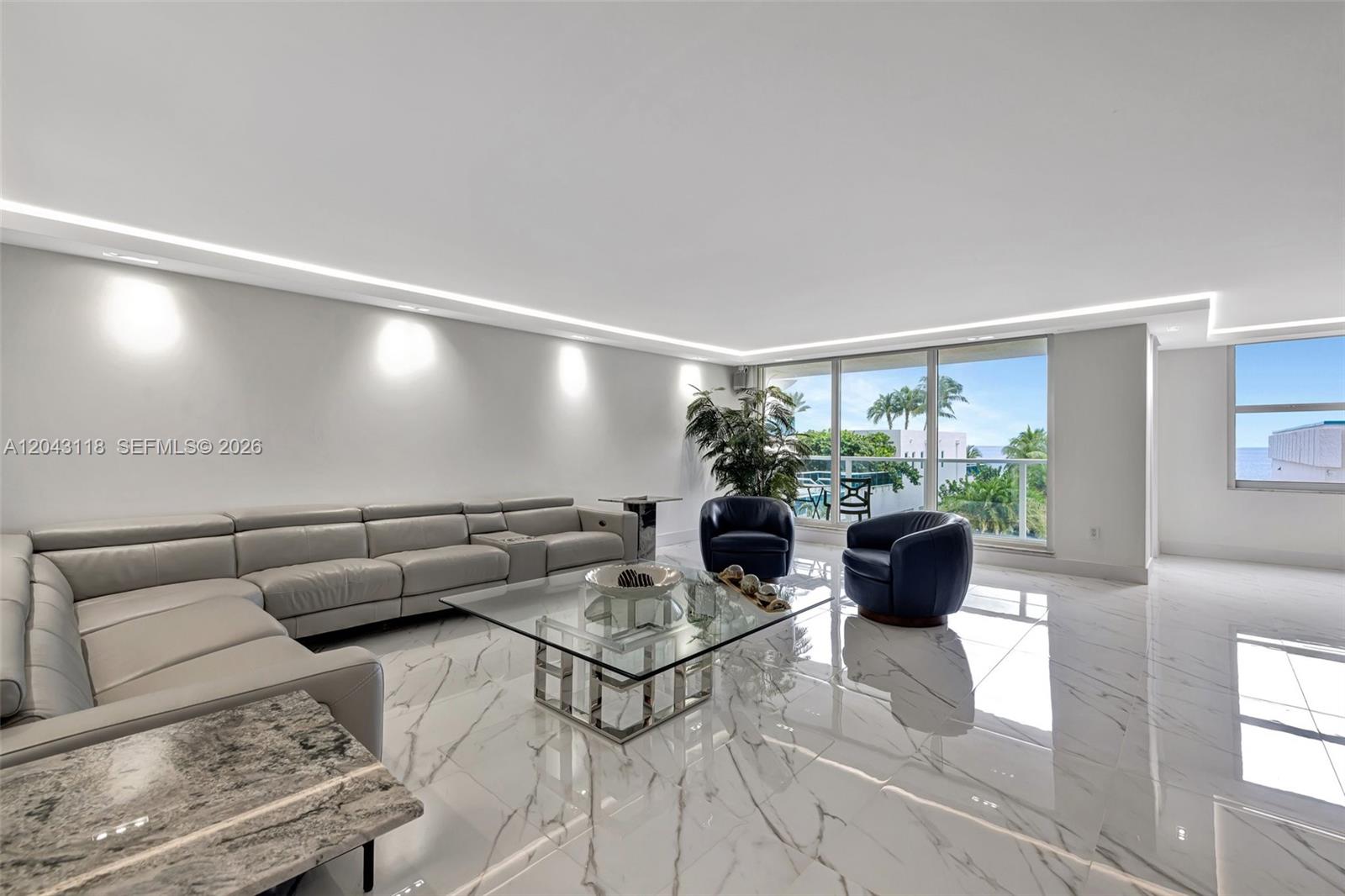 2751 S Ocean Drive 404n Property Photo 5