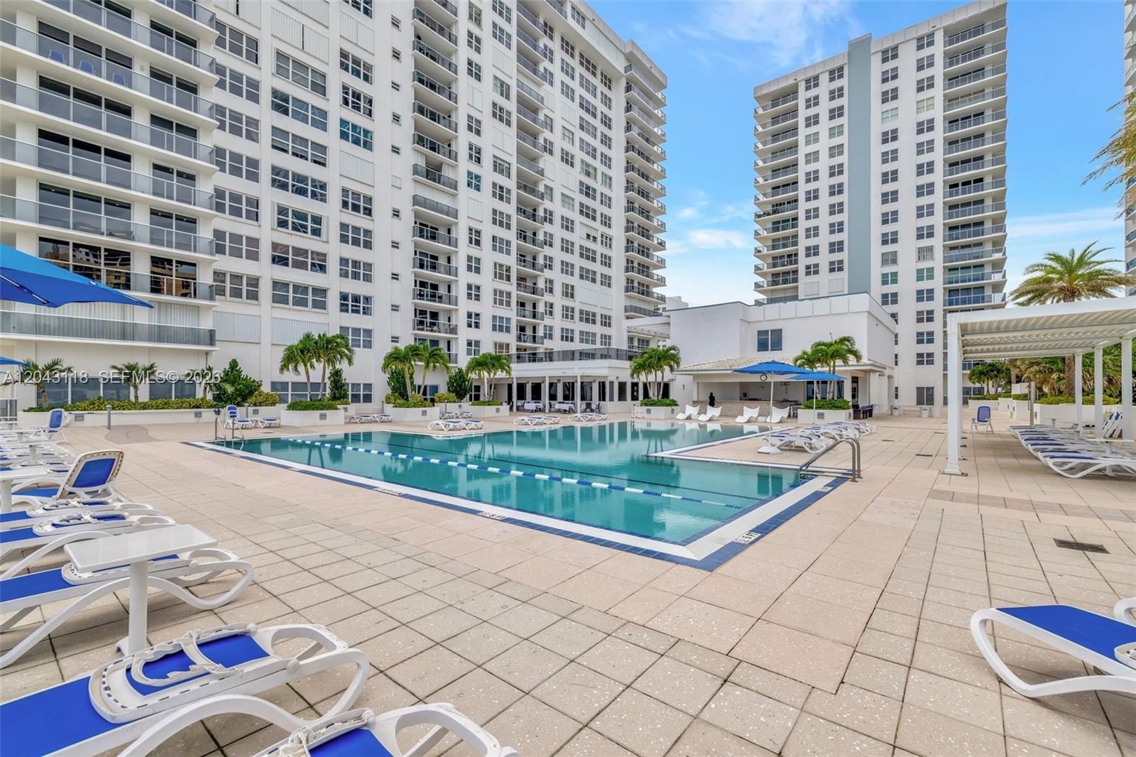2751 S Ocean Drive 404n Property Photo 29