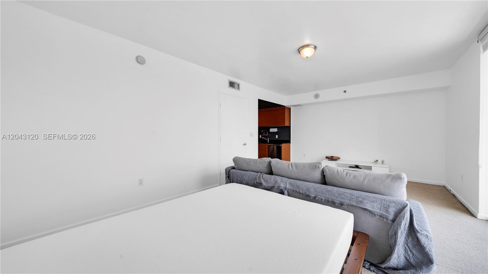 50 Biscayne Boulevard 4203 Property Photo 8