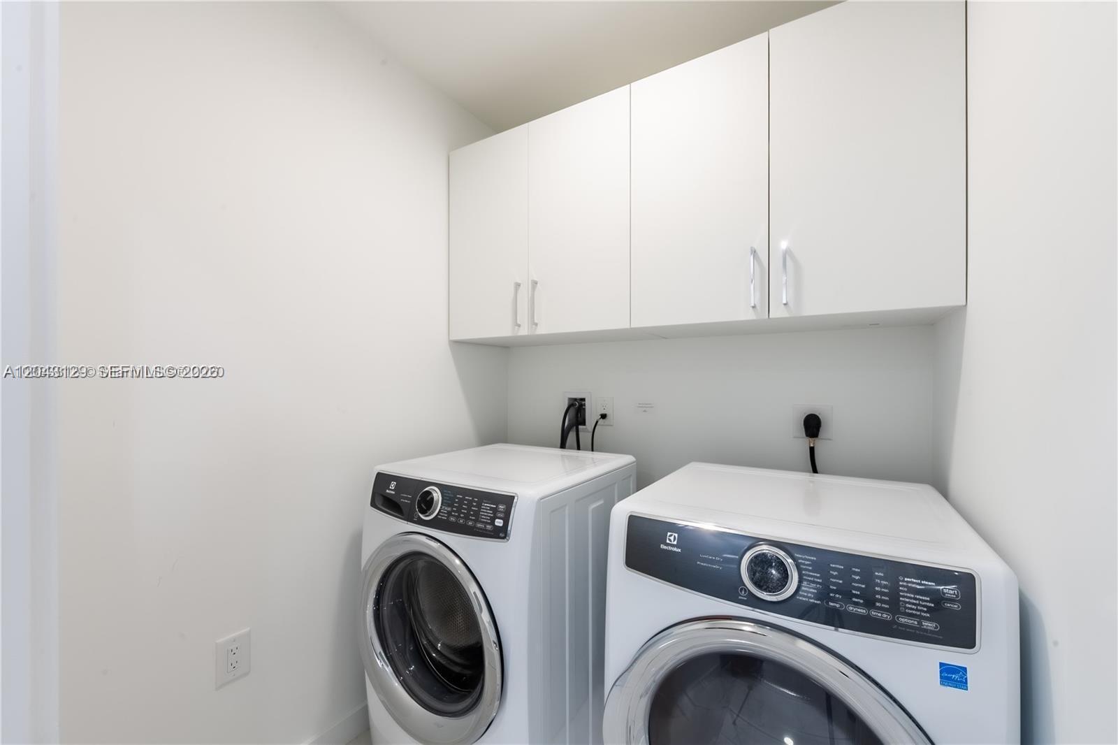 851 Ne 1st Avenue 3308 Property Photo 19