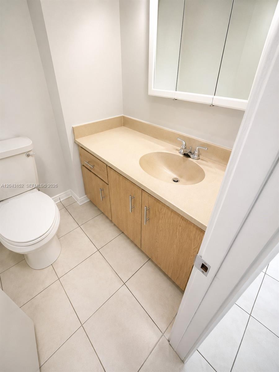 A12043152 Property Photo 9