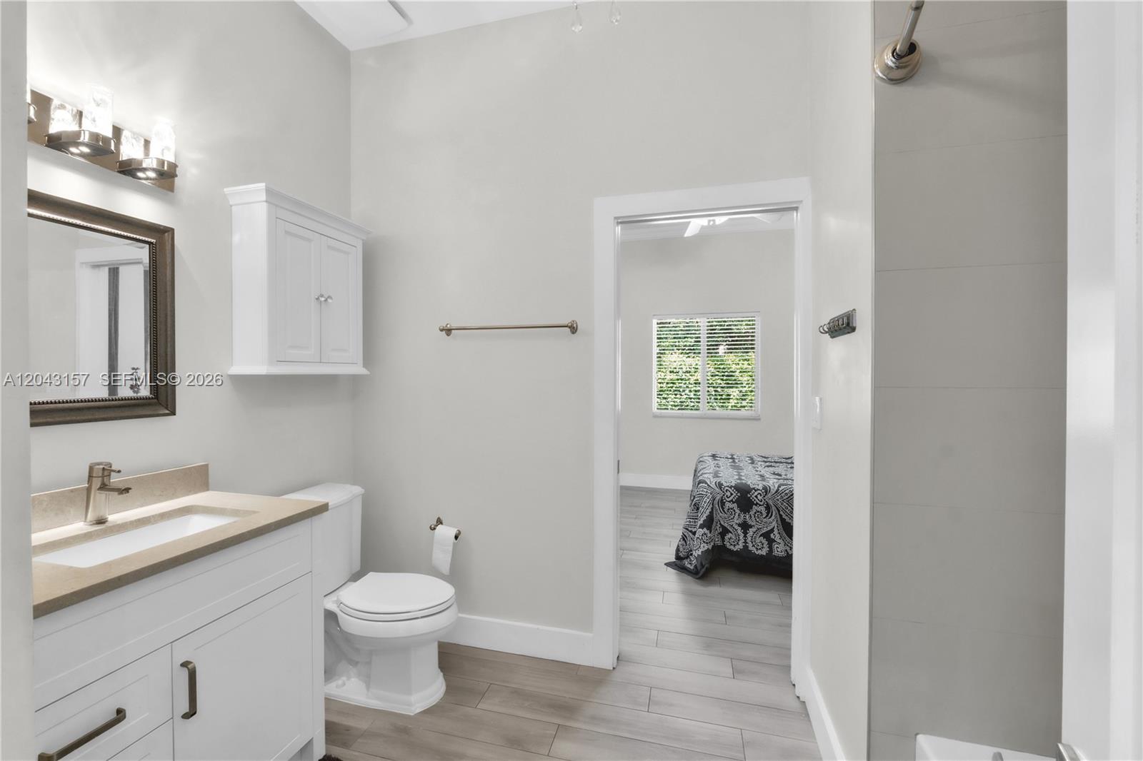 720 S Old Nob Hill Road Property Photo 19