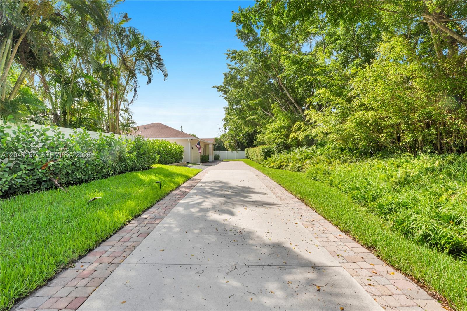 720 S Old Nob Hill Road Property Photo 43