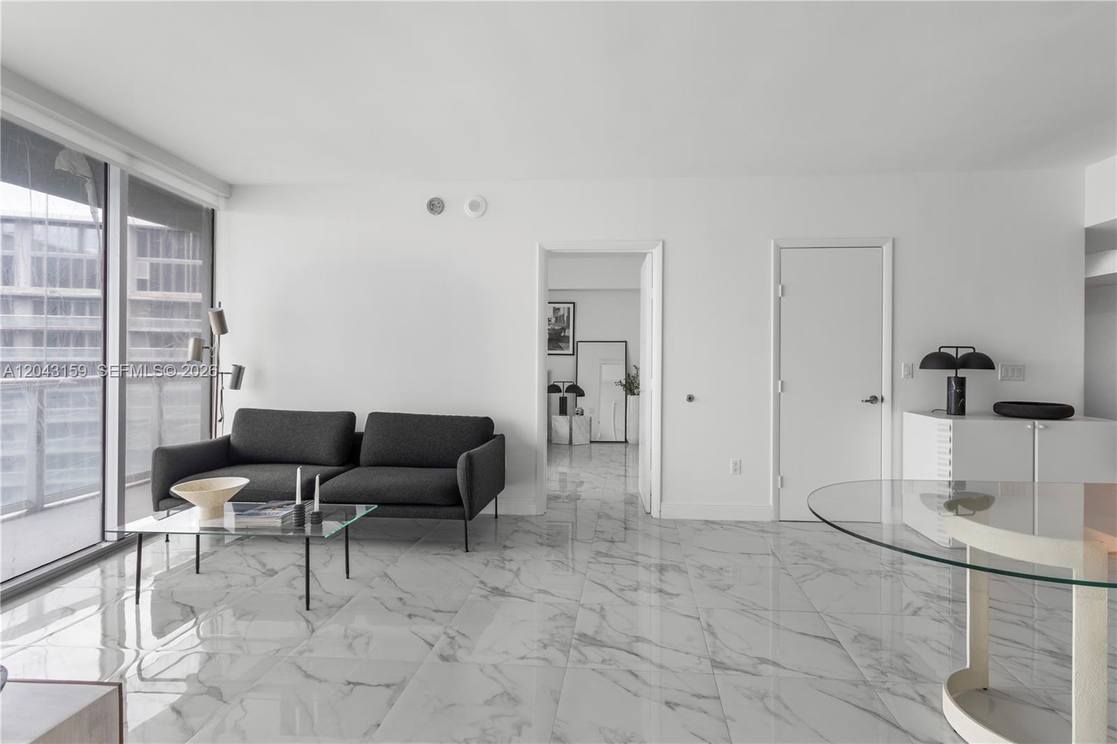 465 Brickell Avenue 5505 Property Photo 9