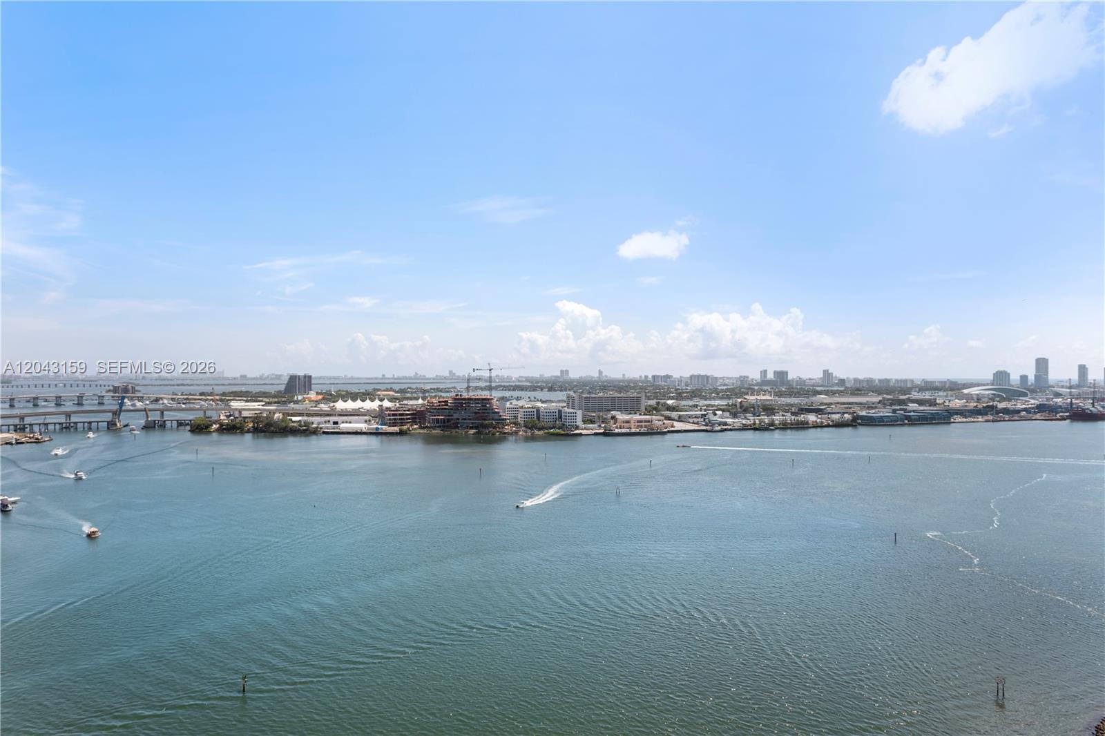 465 Brickell Avenue 5505 Property Photo 22