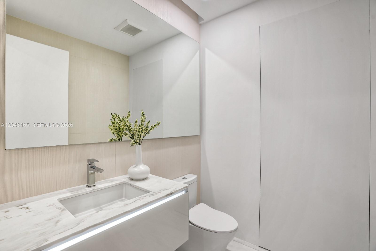 17875 Collins Avenue Ph5002 Property Photo 28