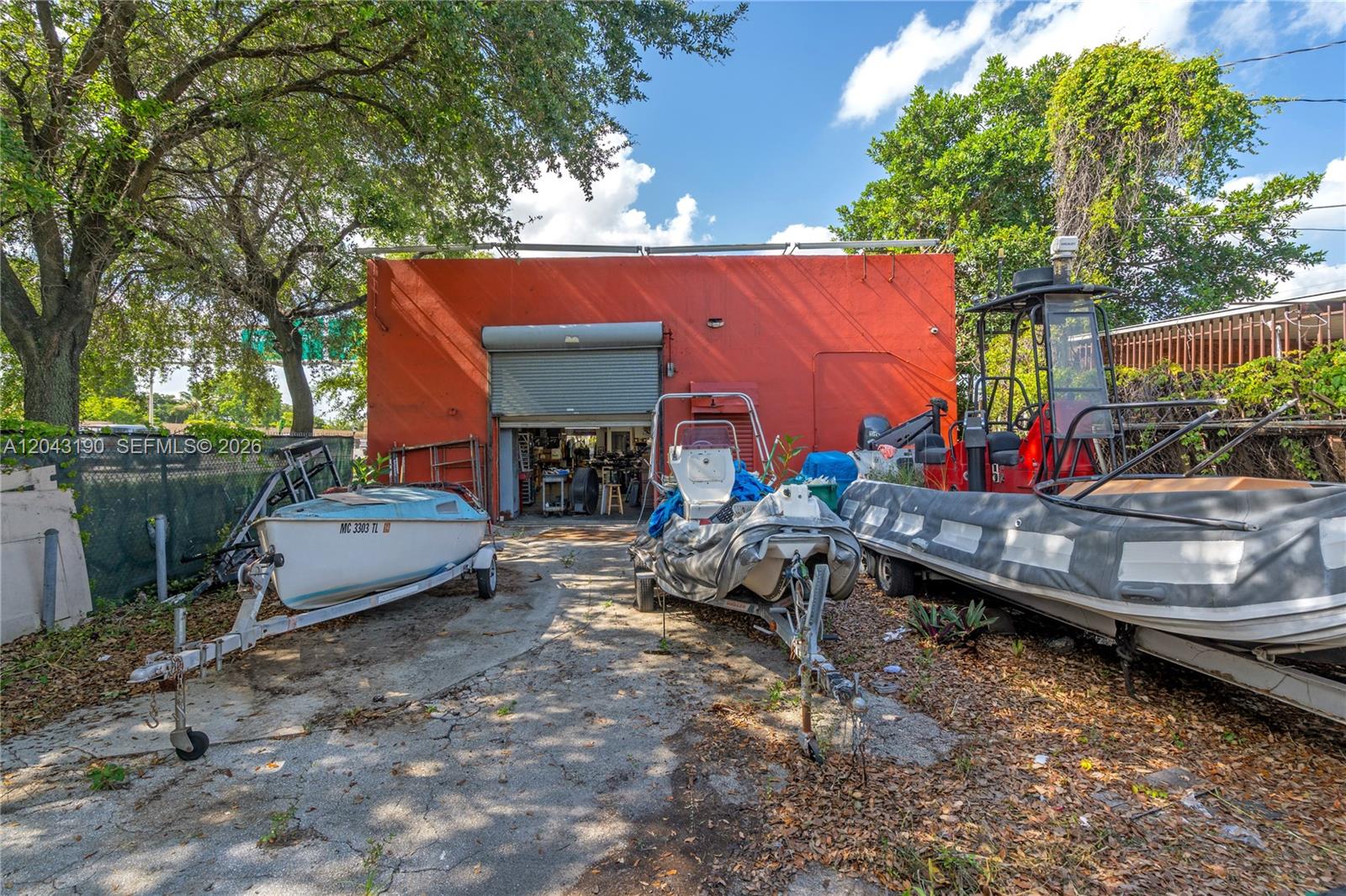 651 Nw 106th Street Property Photo 24