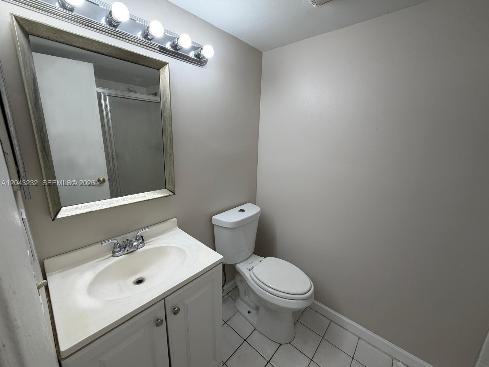 3400 Foxcroft Road 215 Property Photo 22