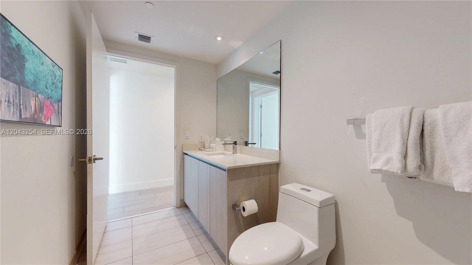 4010 S Ocean Drive R1004 Property Photo 30