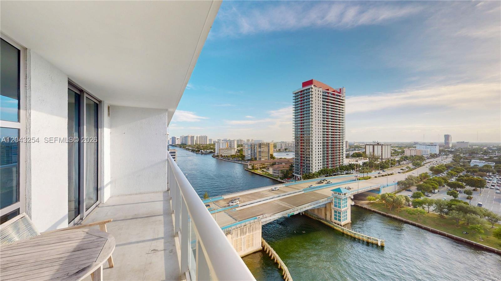 4010 S Ocean Drive R1004 Property Photo 31