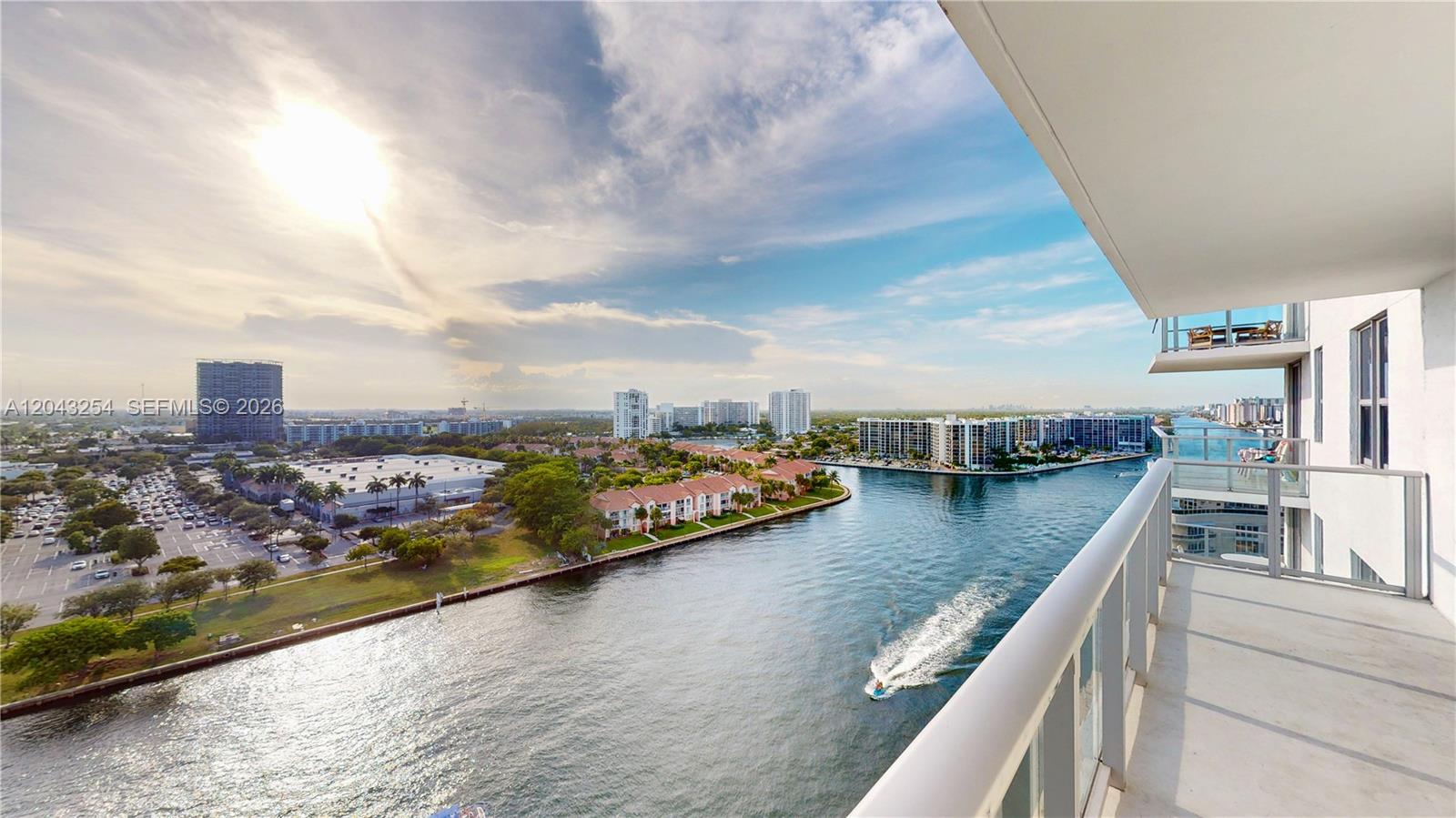 4010 S Ocean Drive R1004 Property Photo 32