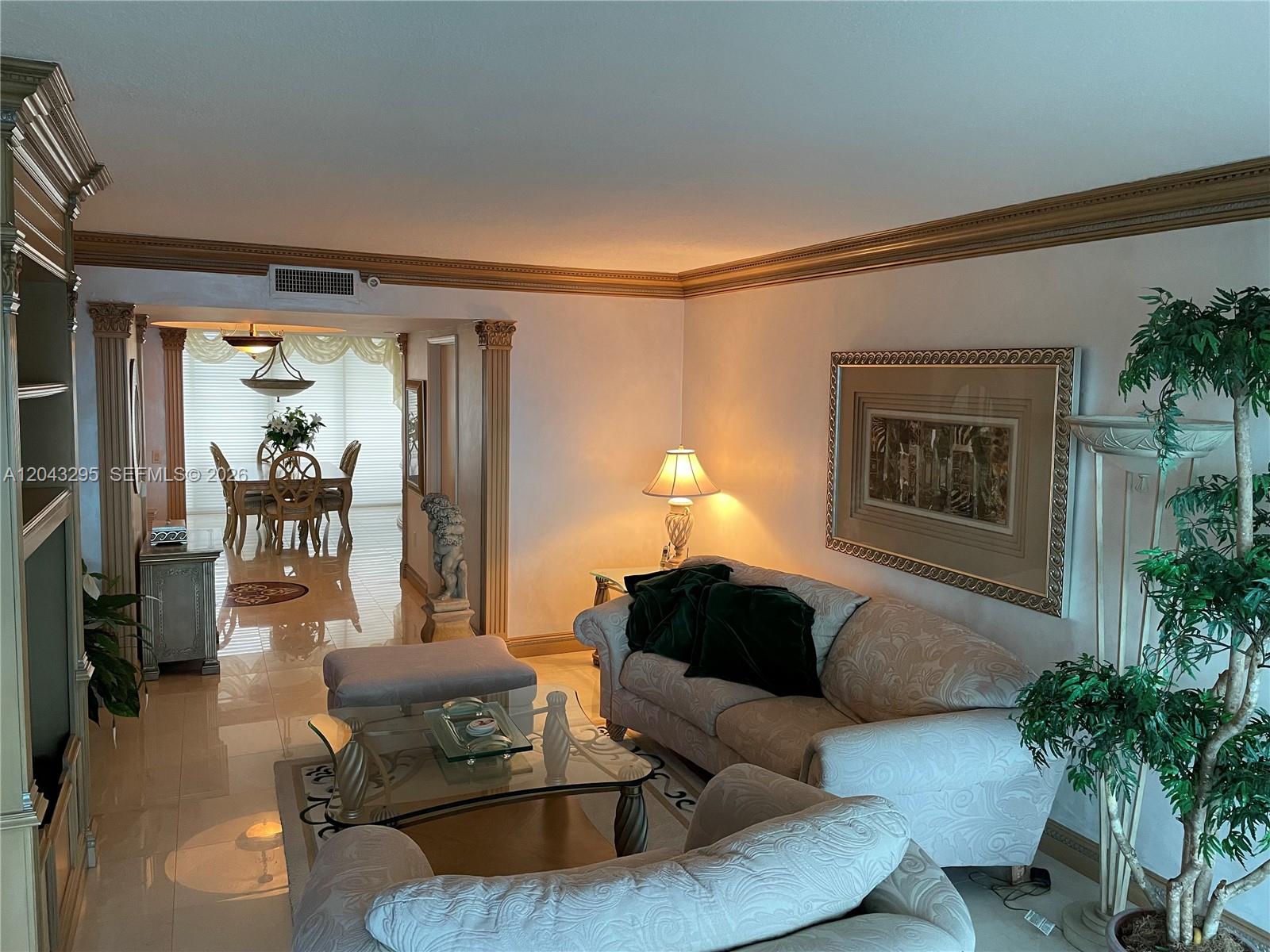 17555 Collins Avenue 1906 Property Photo 8