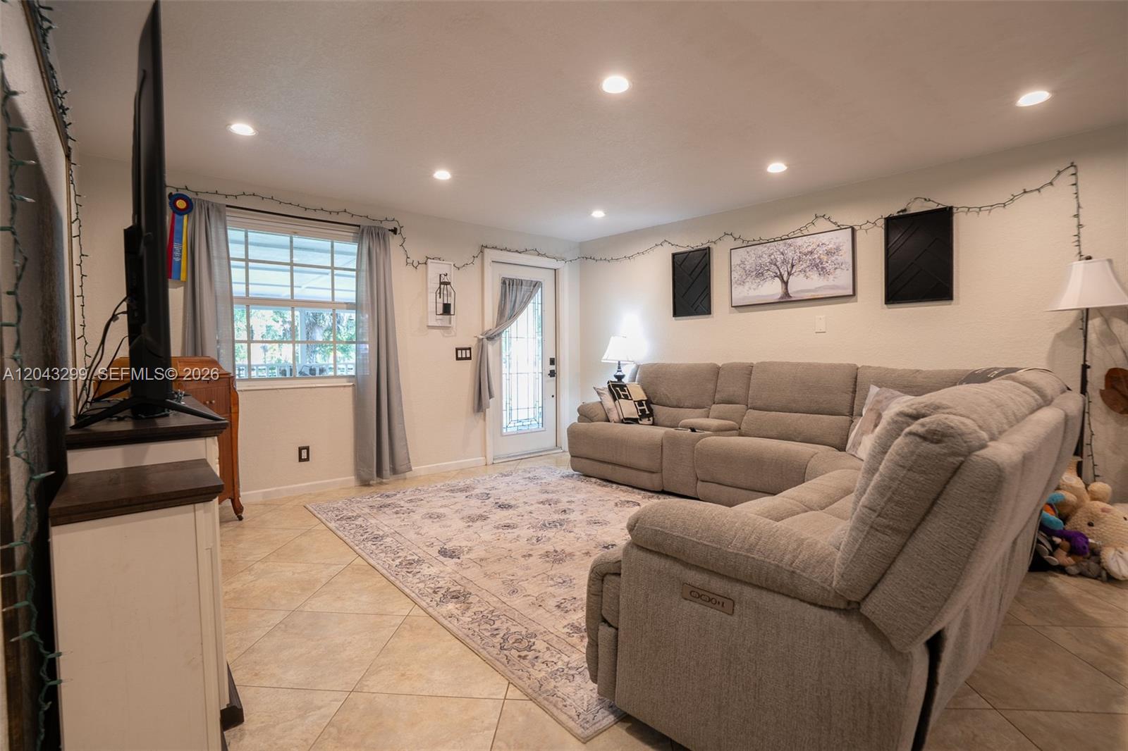 15160 Scotts Place Property Photo 3