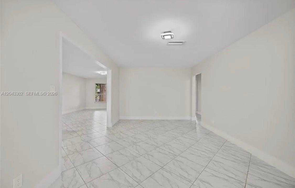 5300 Adams Street N/a Property Photo 4