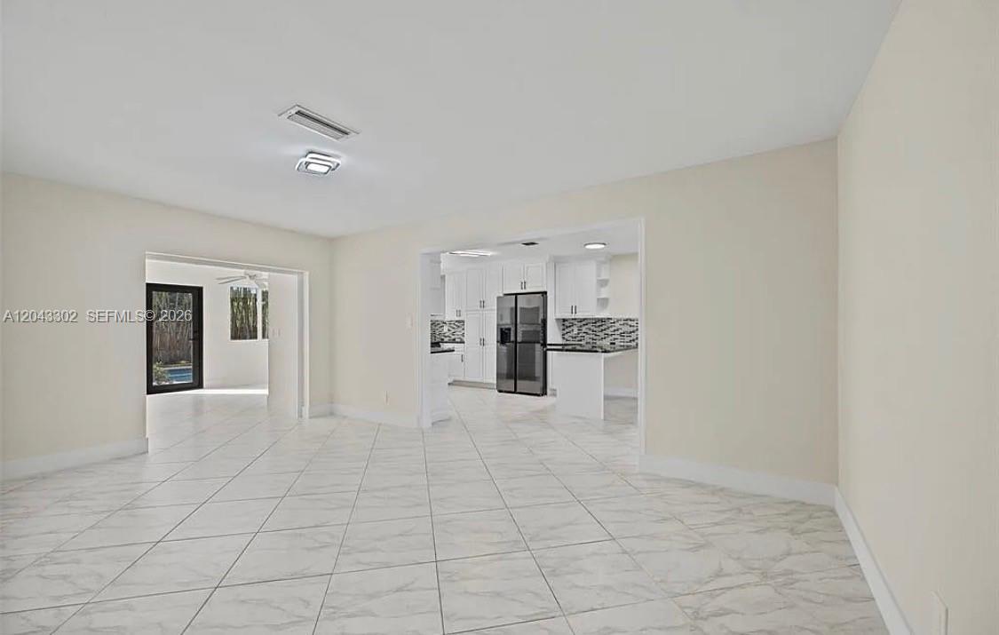 5300 Adams Street N/a Property Photo 5