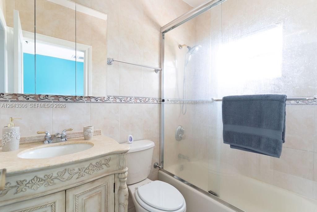 13370 Sw 34th Street Property Photo 14