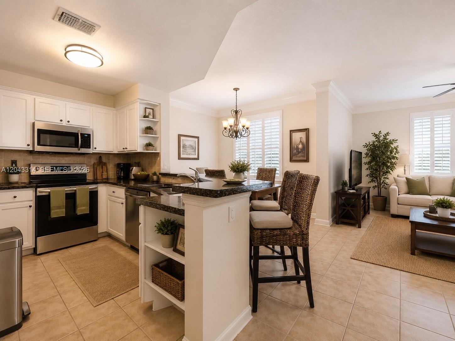 125 Galicia Way 204 Property Photo 8