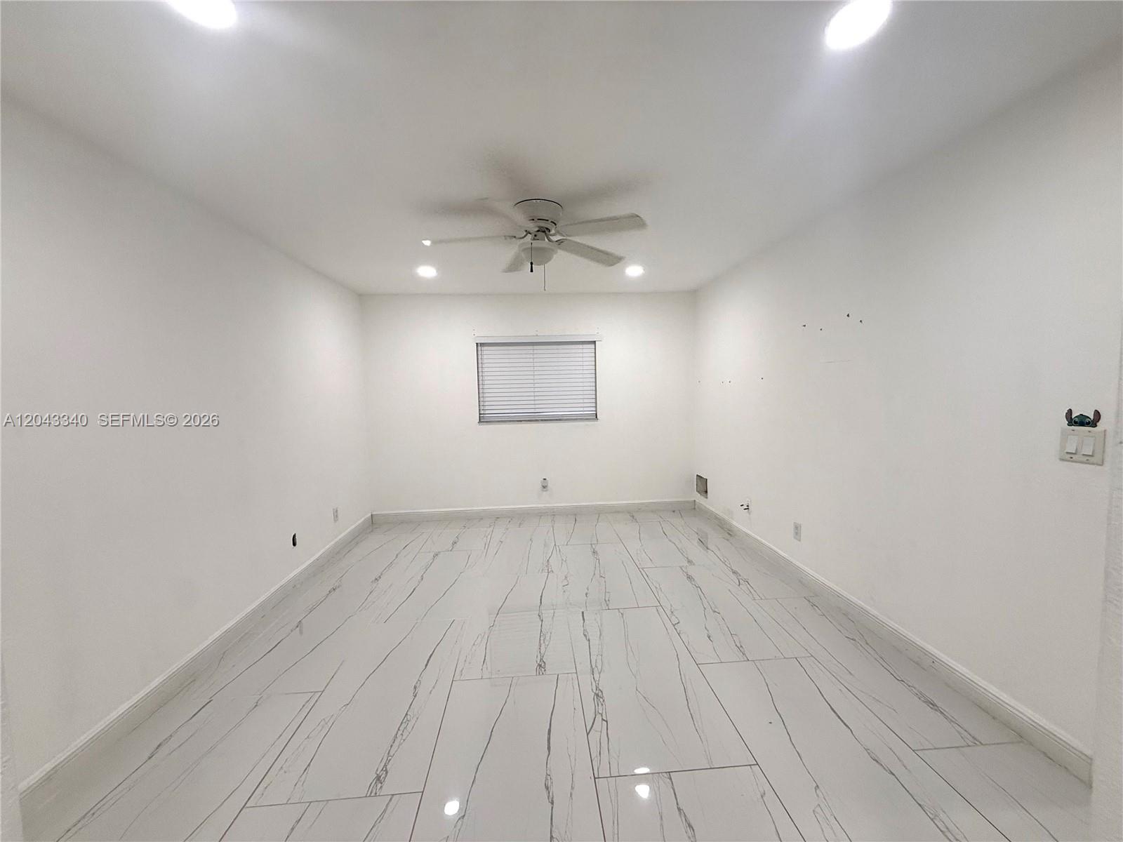 313 Nw 16 Place Property Photo 13