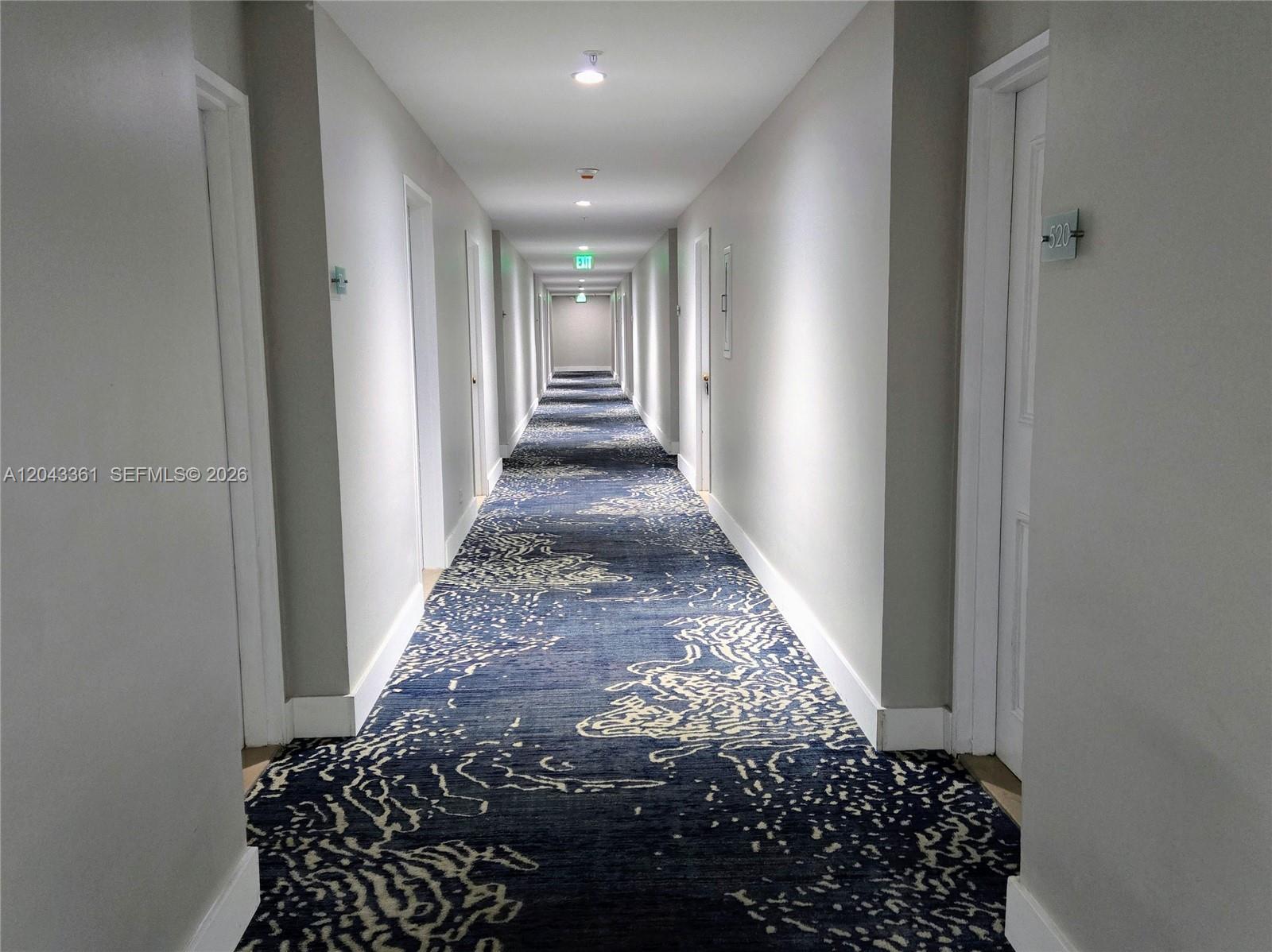 5601 Collins Avenue 520 Property Photo 24
