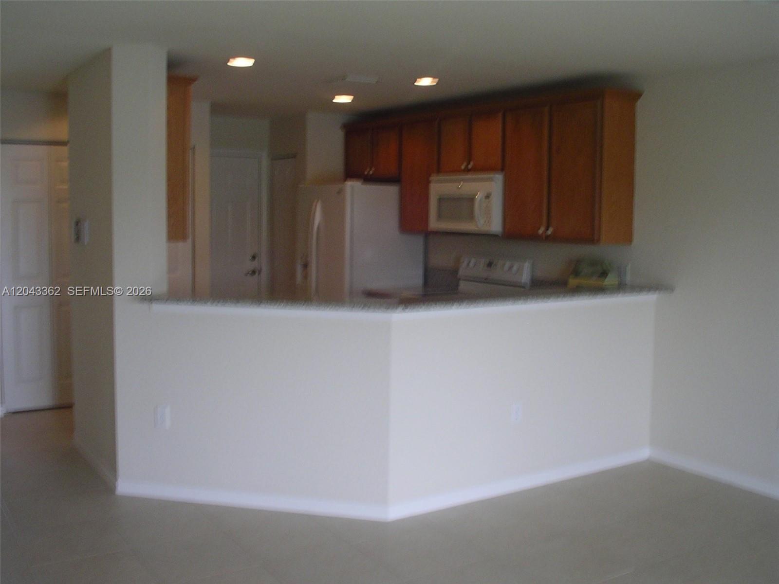 9247 Chambers Street Property Photo 3