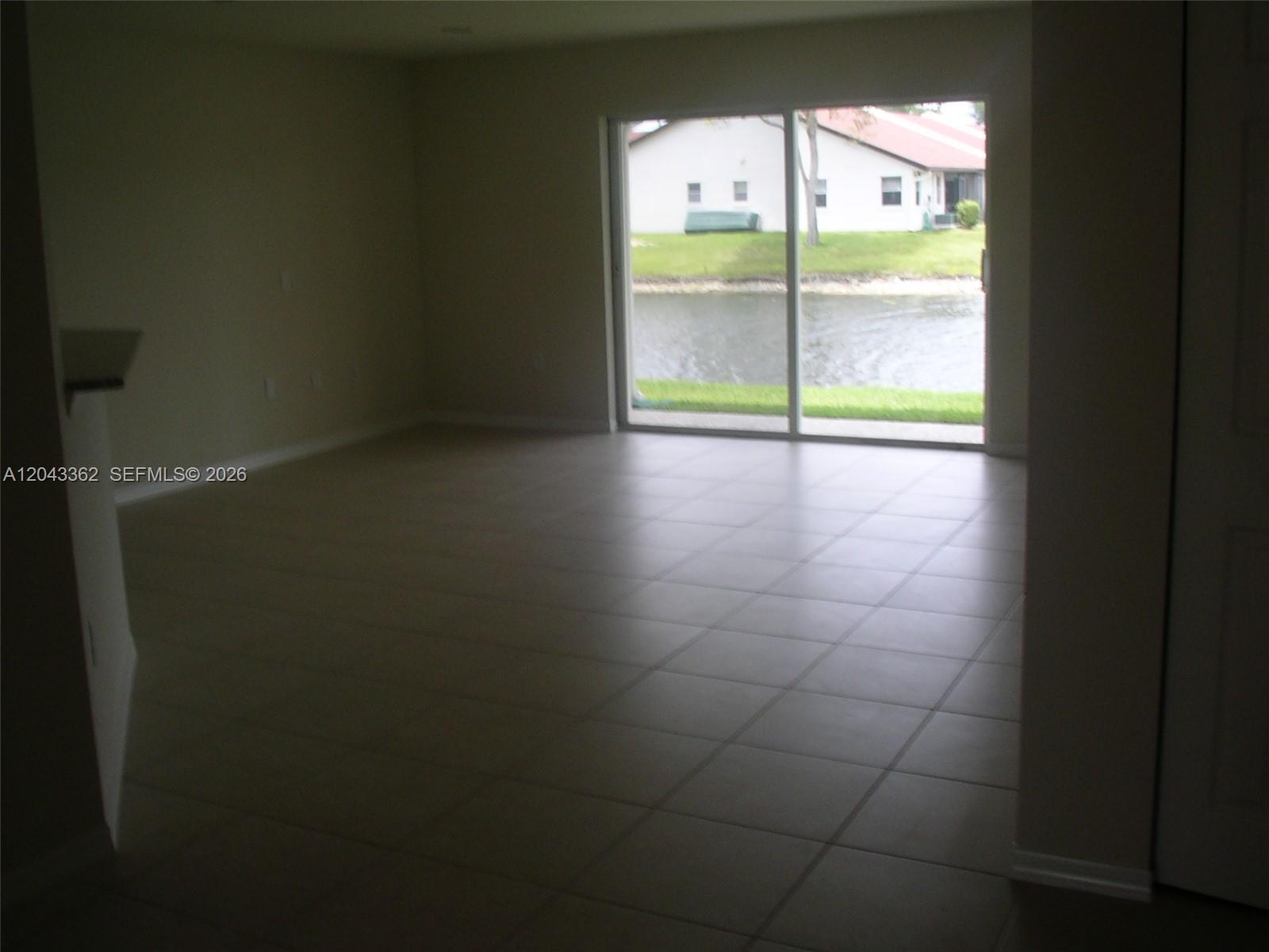 9247 Chambers Street Property Photo 4