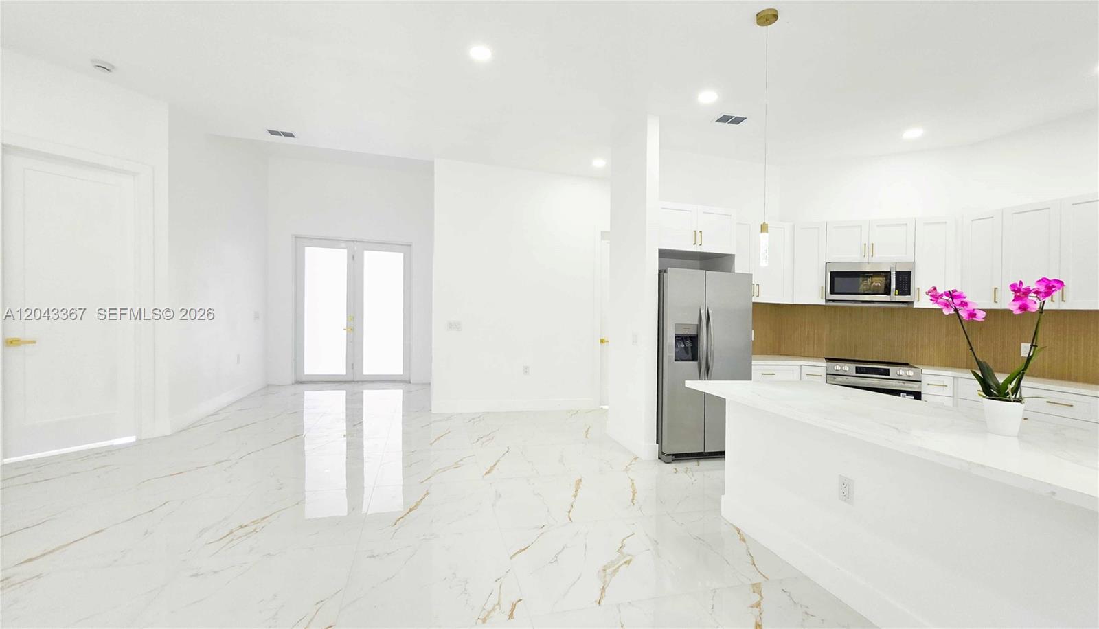 133 Hunting Club Avenue Property Photo 11