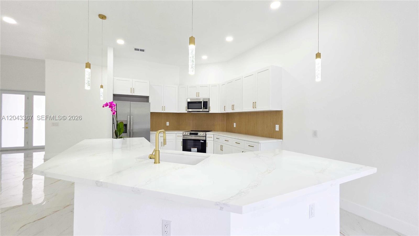 133 Hunting Club Avenue Property Photo 14