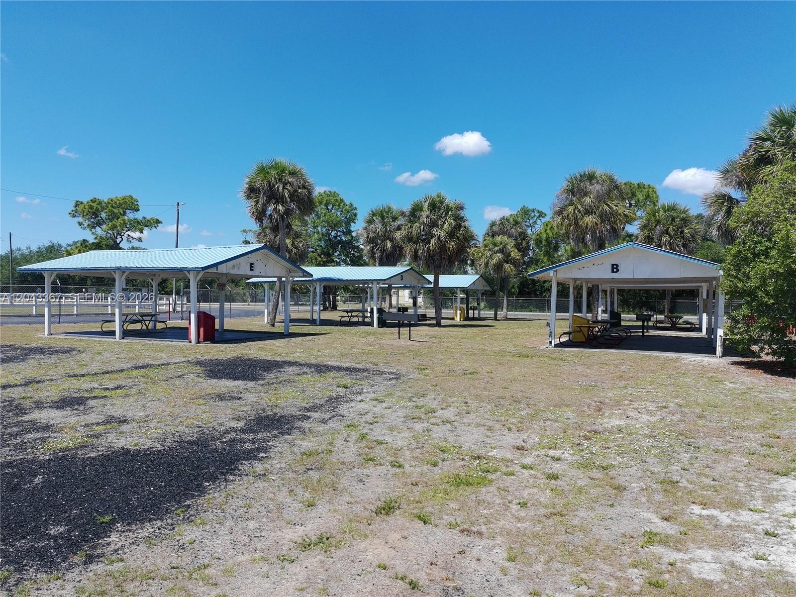 133 Hunting Club Avenue Property Photo 70