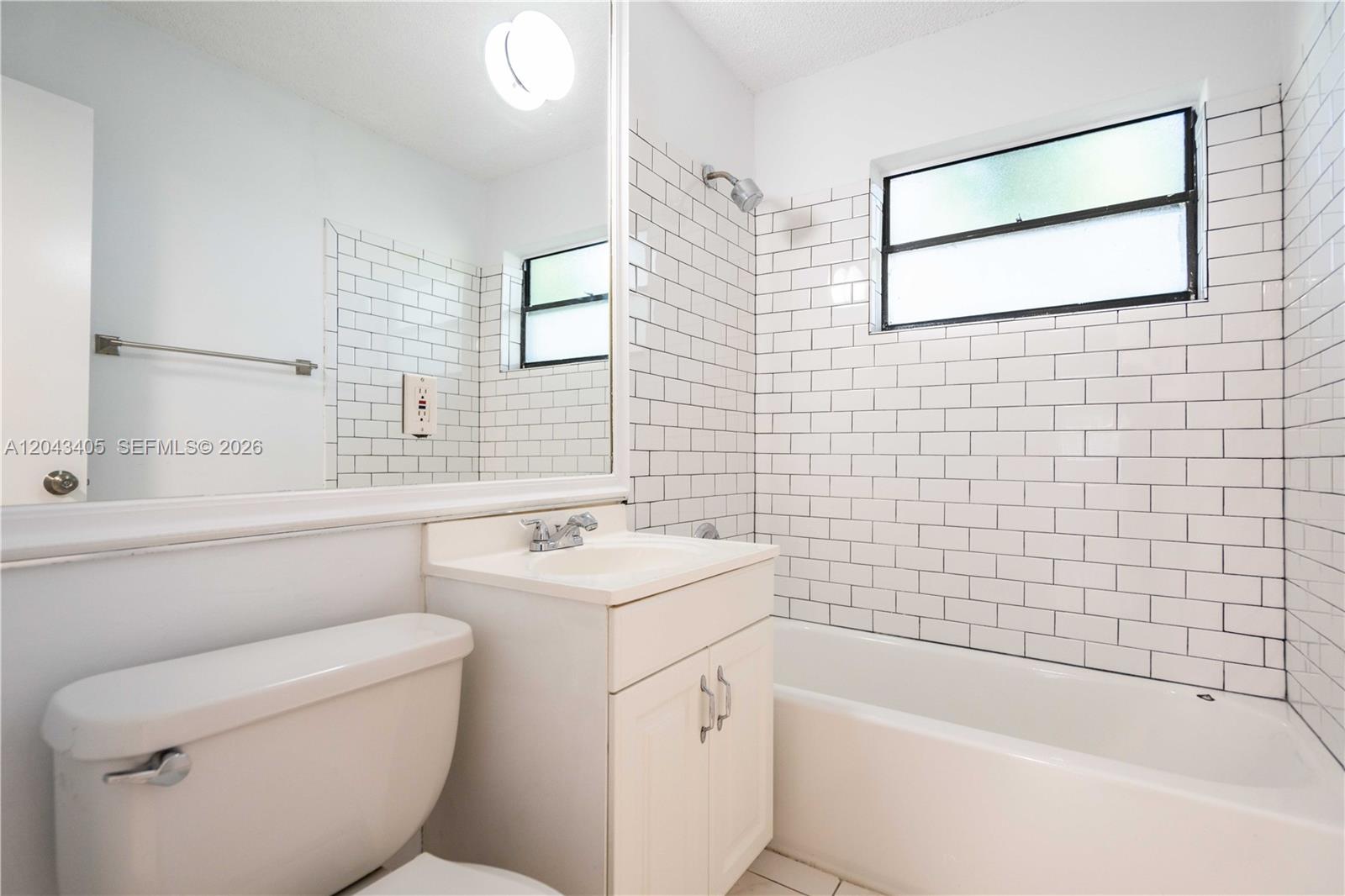 3265 Virginia Street 18 Property Photo 16