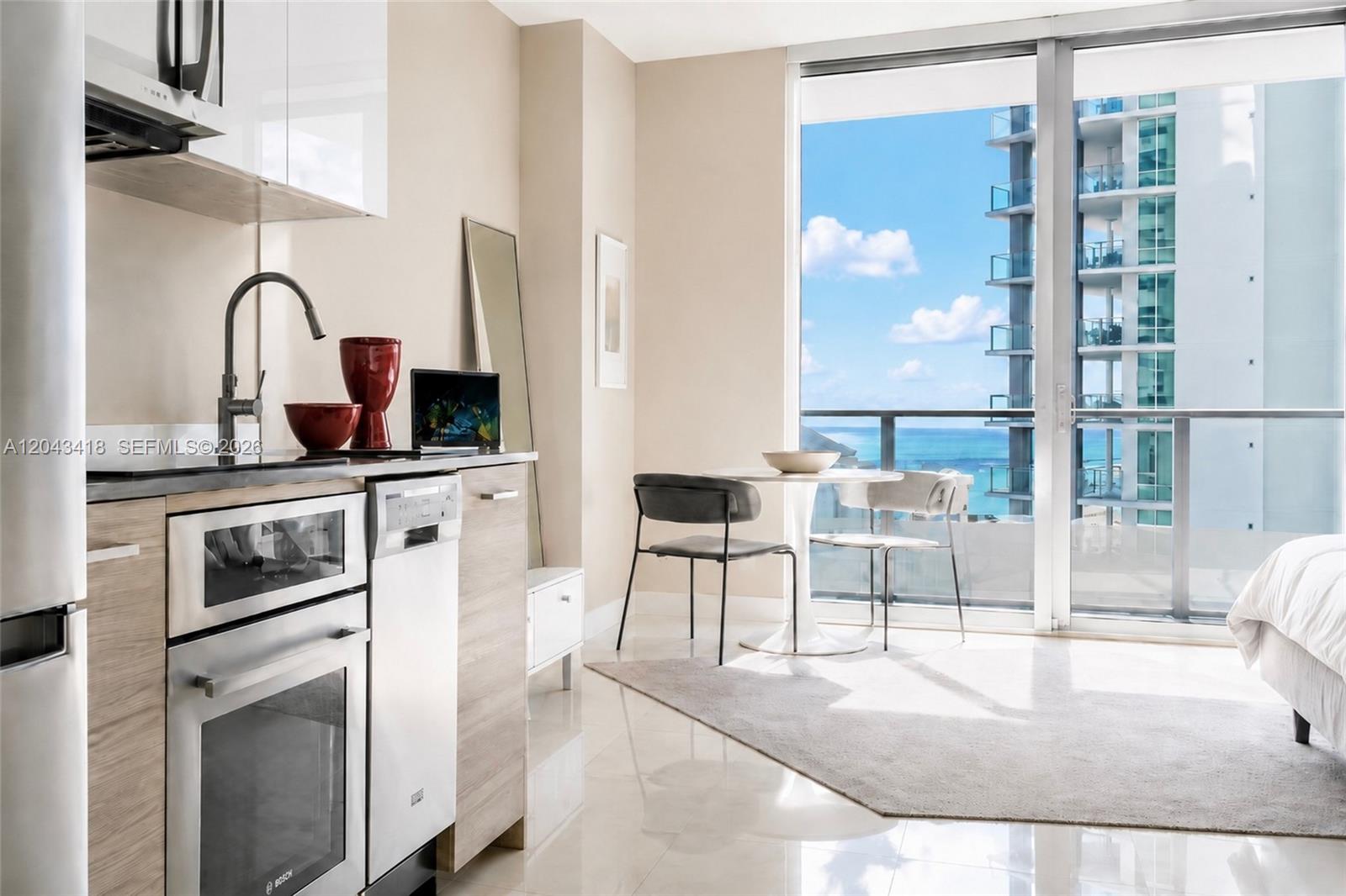 1300 Brickell Bay Drive 1806 Property Photo 4