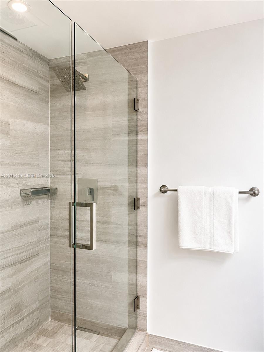 1300 Brickell Bay Drive 1806 Property Photo 11