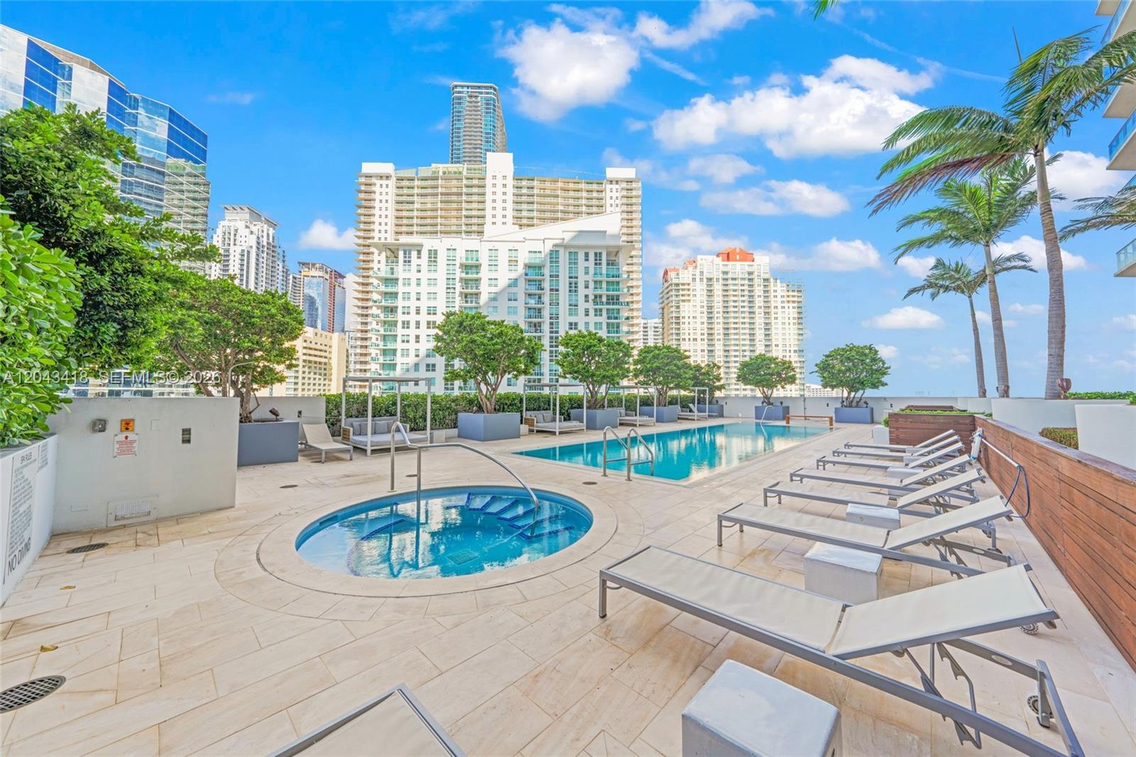 1300 Brickell Bay Drive 1806 Property Photo 16