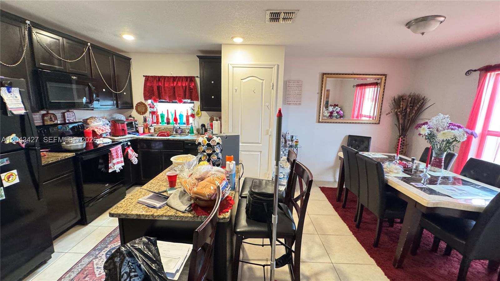 1012 Wynnmere Walk Avenue Property Photo 2