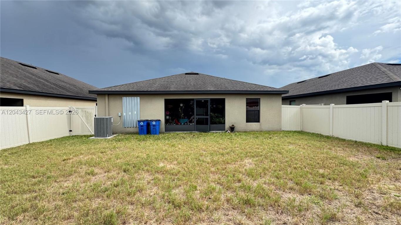 1012 Wynnmere Walk Avenue Property Photo 8