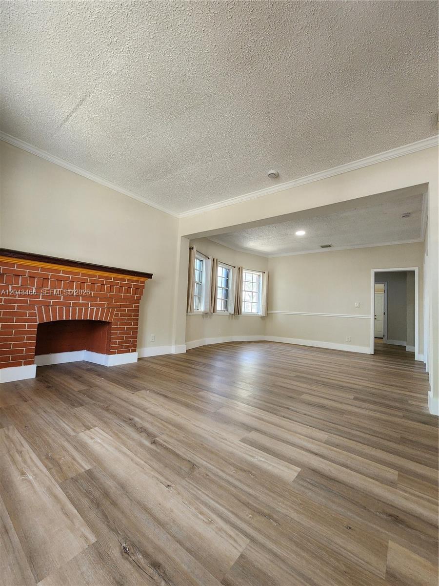 103 Nw 35th Street Property Photo 8