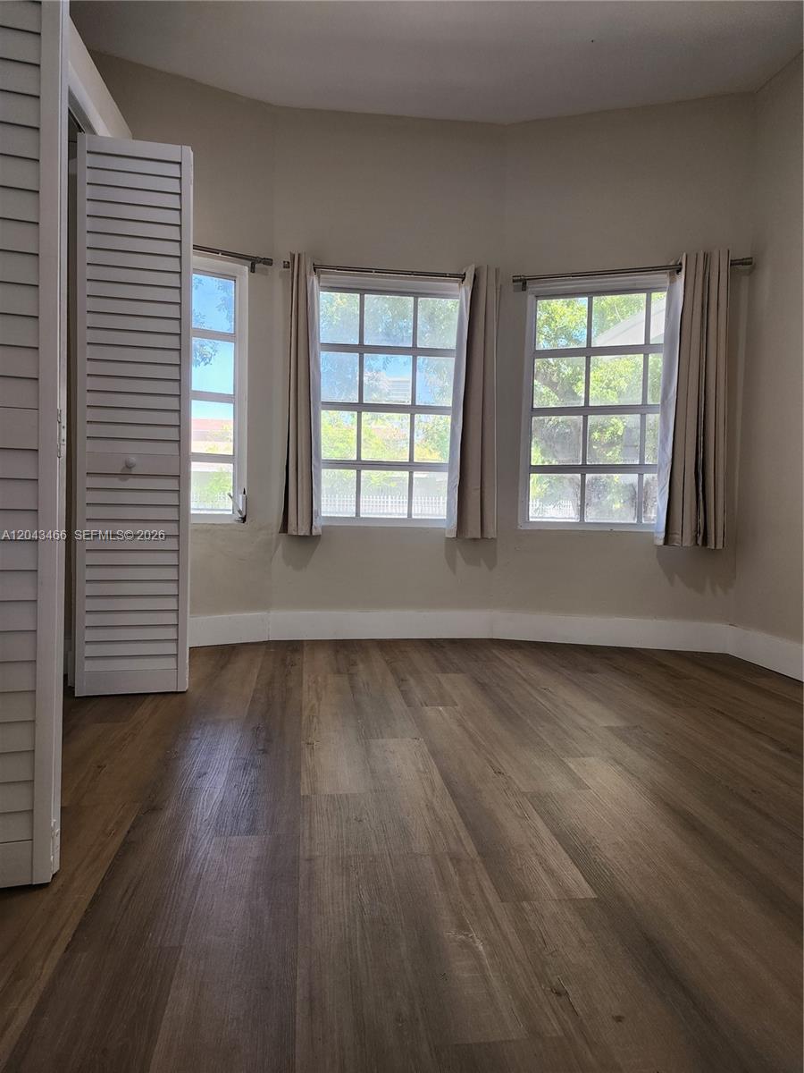 103 Nw 35th Street Property Photo 21
