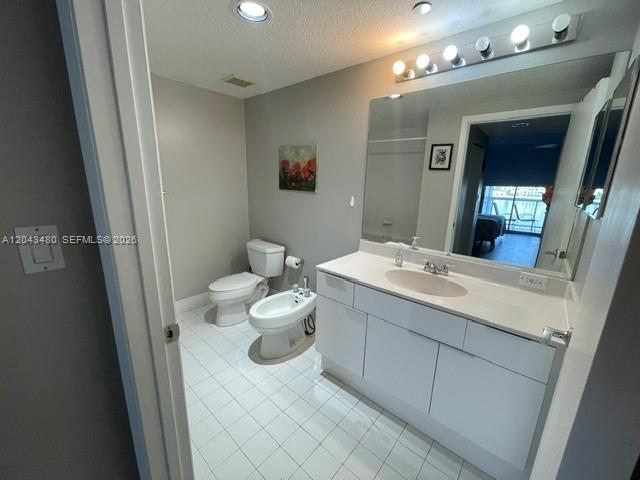 17050 N Bay Road 407 Property Photo 14