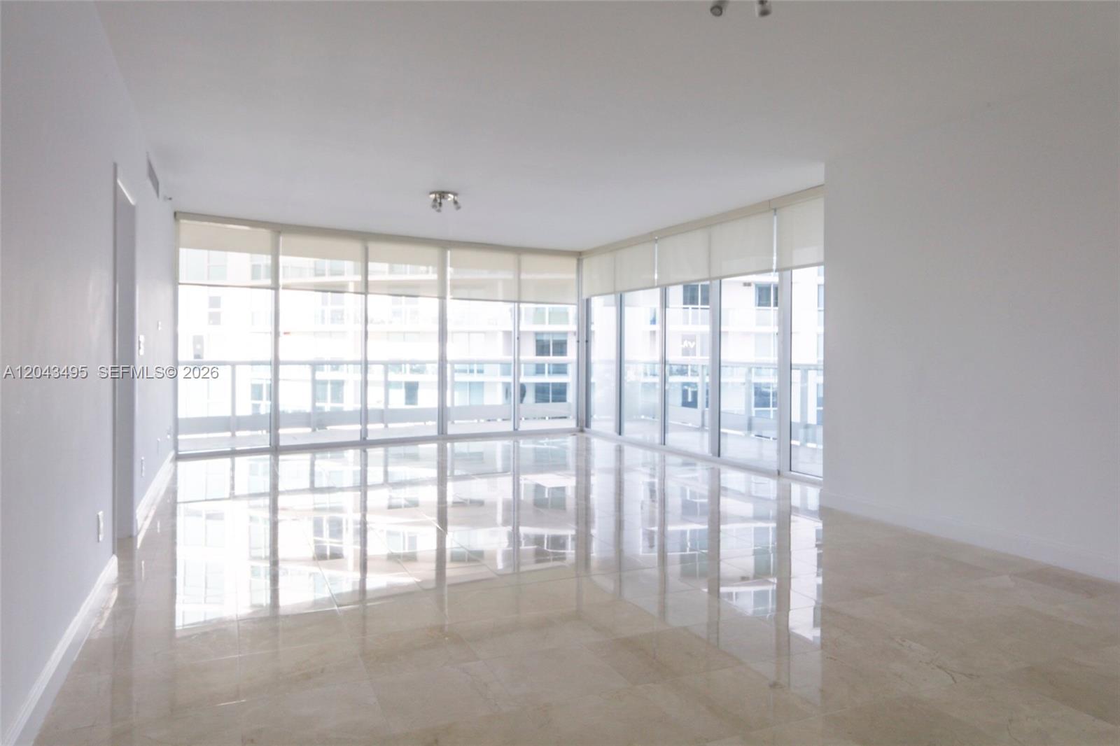 2127 Brickell Avenue 2504 Property Photo 9