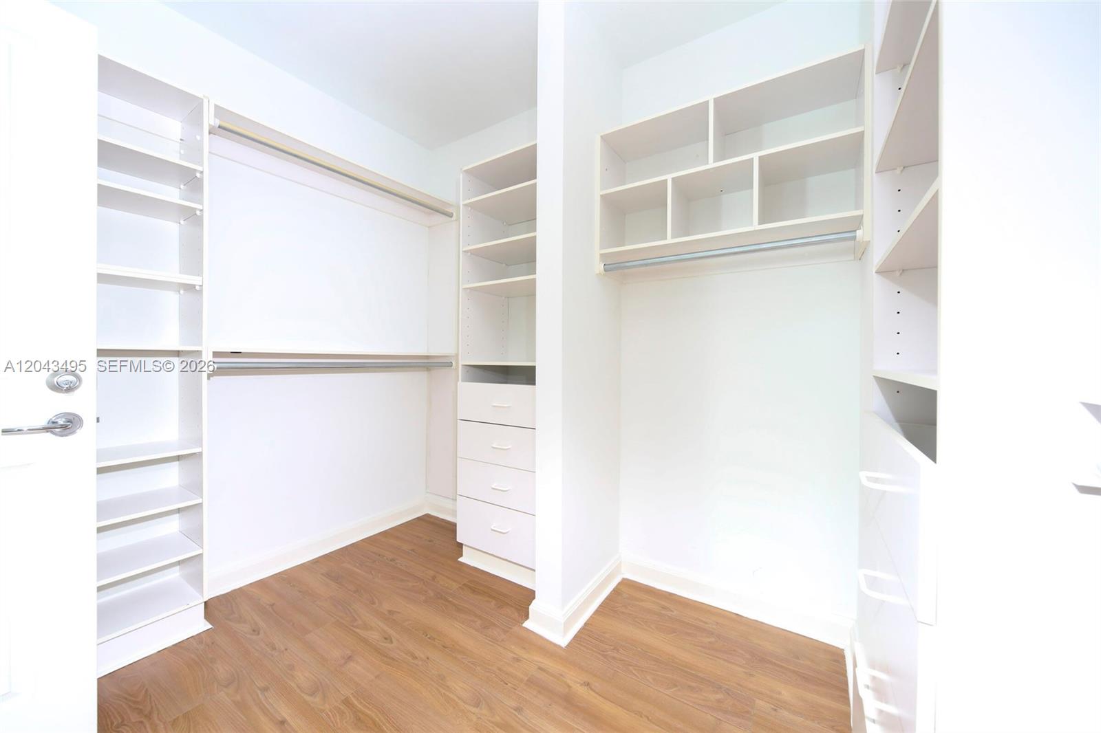 2127 Brickell Avenue 2504 Property Photo 20