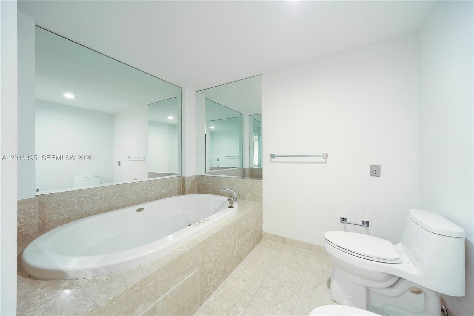 2127 Brickell Avenue 2504 Property Photo 21